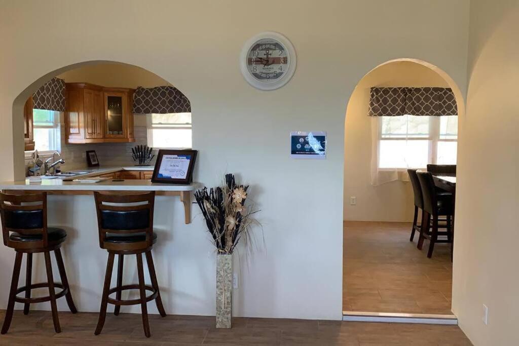 The Pearl - Spacious Air Conditioned 3Bd, 2Bth Villa With Gorgeous Views Old Road Exterior photo