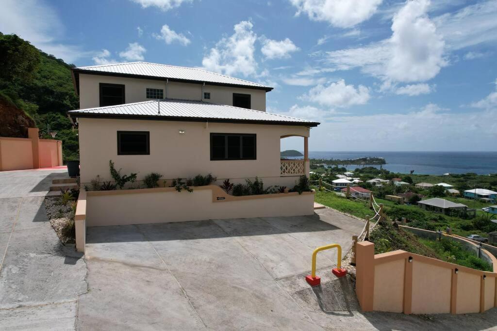 The Pearl - Spacious Air Conditioned 3Bd, 2Bth Villa With Gorgeous Views Old Road Exterior photo